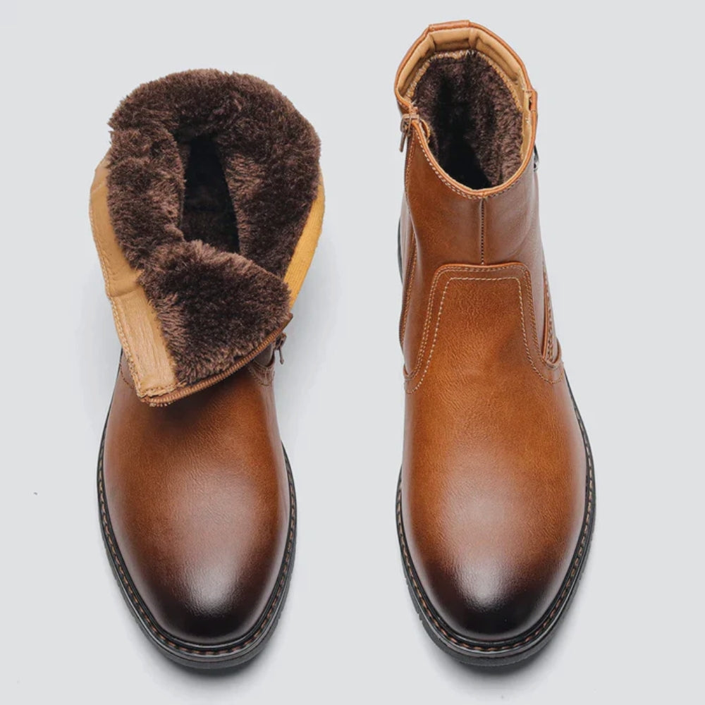 Alten | Leather boots with lined interior